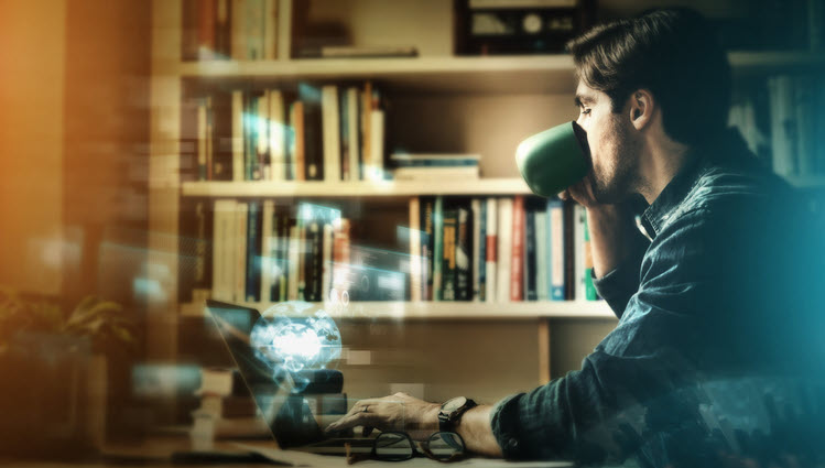 Balancing automation and human interaction in IT support